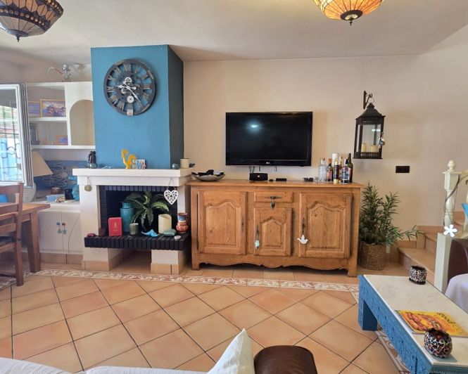 Image No.16-3 Bed Townhouse for sale