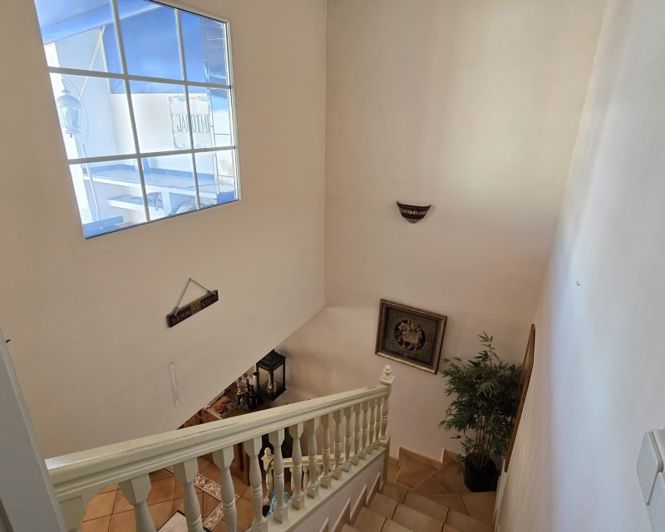 Image No.27-3 Bed Townhouse for sale