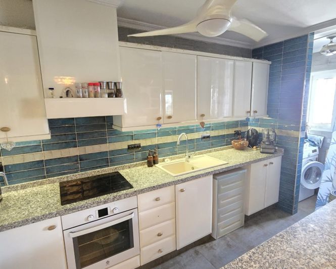 Image No.3-3 Bed Townhouse for sale