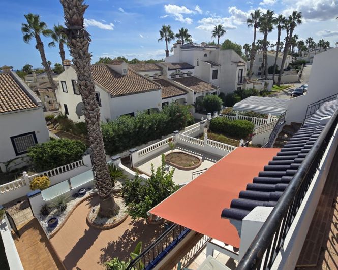 Image No.37-3 Bed Townhouse for sale