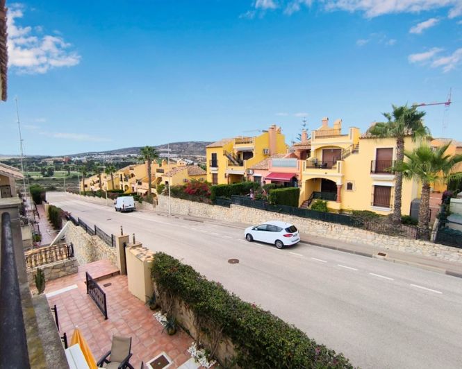 Image No.20-2 Bed Bungalow for sale