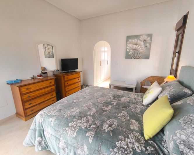 Image No.20-3 Bed Villa for sale