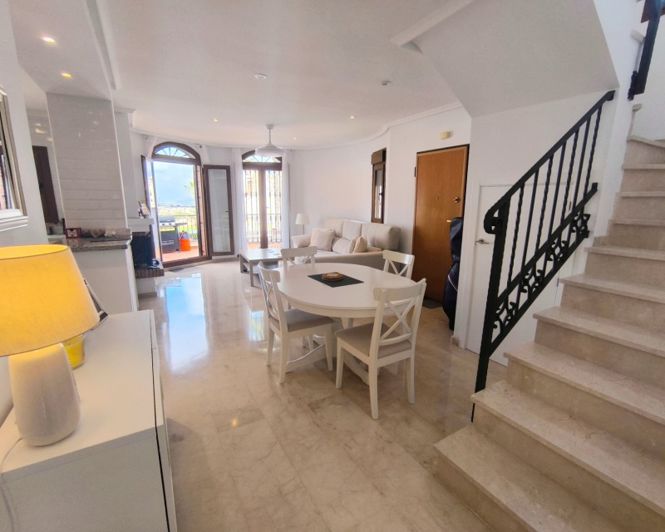 Image No.8-3 Bed Villa for sale