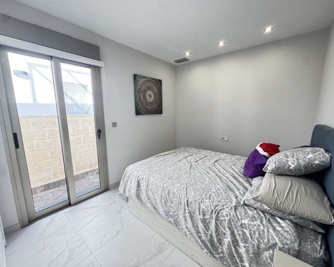 Image No.12-Villa de 5 chambres à vendre à Villamartin