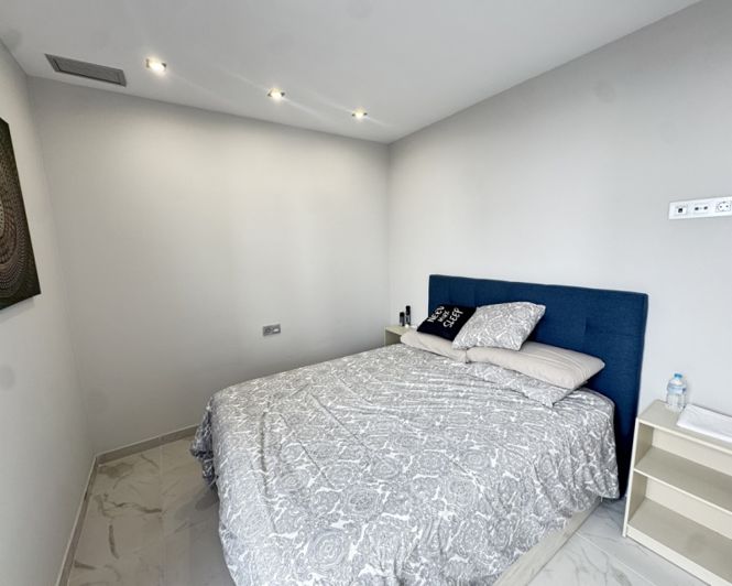 Image No.13-5 Bed Villa for sale