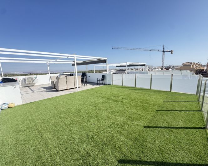 Image No.2-5 Bed Villa for sale