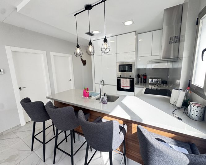 Image No.7-5 Bed Villa for sale