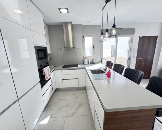 Image No.8-Villa de 5 chambres à vendre à Villamartin