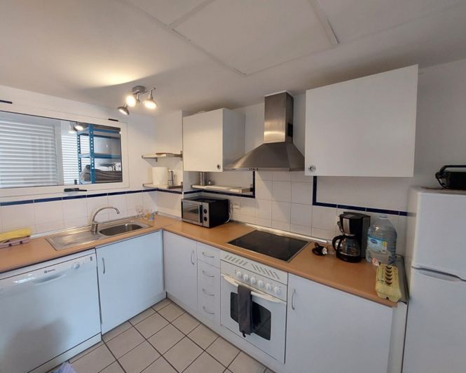 Image No.9-2 Bed Apartment for sale