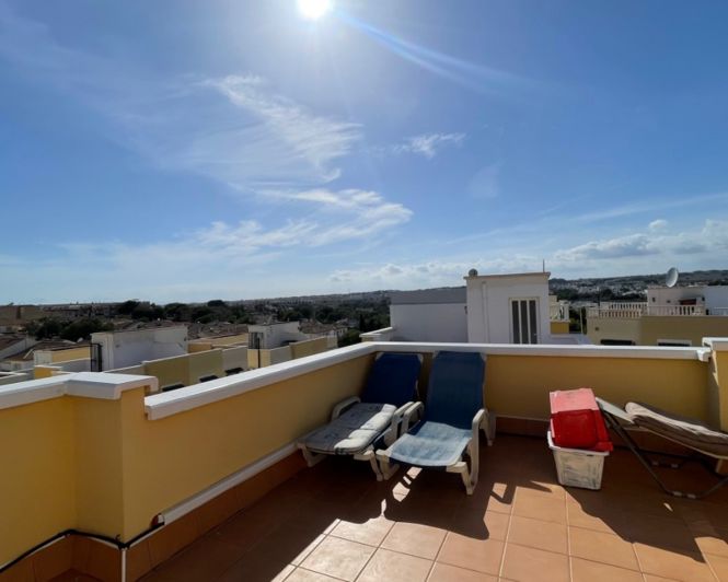 Image No.15-3 Bed Townhouse for sale