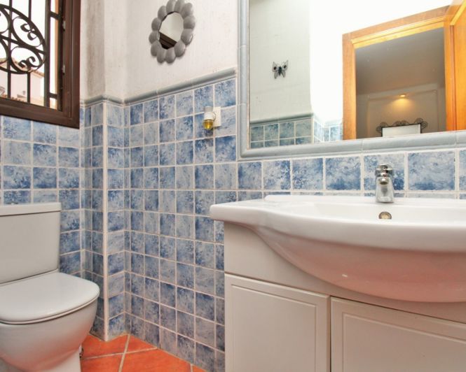 Image No.18-2 Bed Apartment for sale