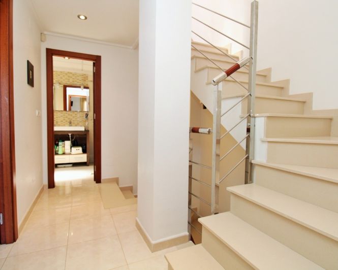 Image No.17-2 Bed Apartment for sale