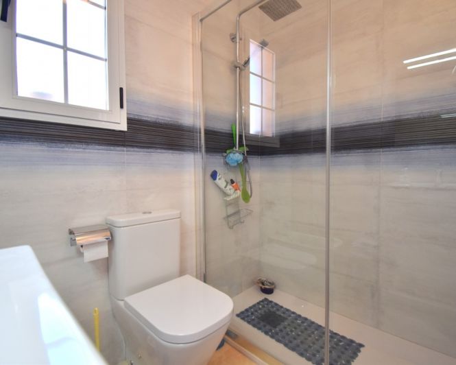 Image No.19-3 Bed Villa for sale