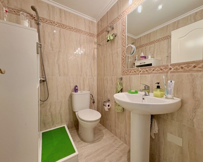 Image No.10-2 Bed Apartment for sale