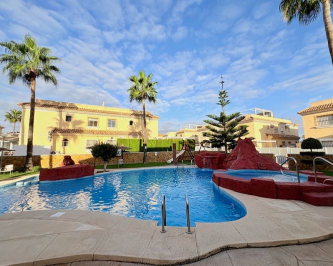 Image No.17-2 Bed Apartment for sale