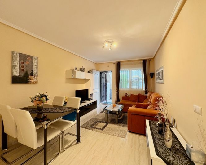 Image No.4-2 Bed Apartment for sale