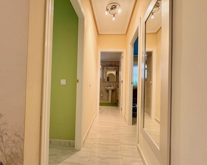 Image No.8-2 Bed Apartment for sale