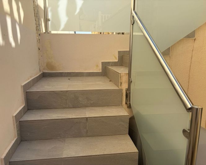 Image No.21-2 Bed Townhouse for sale