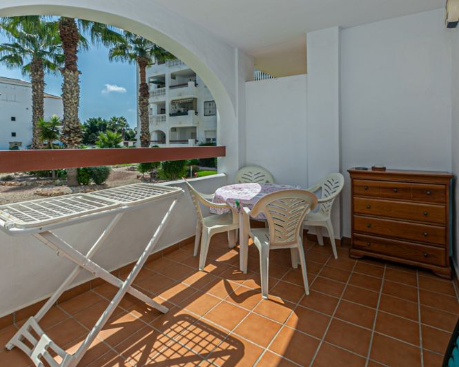 Image No.30-2 Bed Apartment for sale