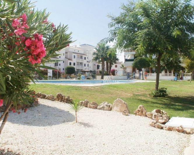 Image No.32-2 Bed Apartment for sale