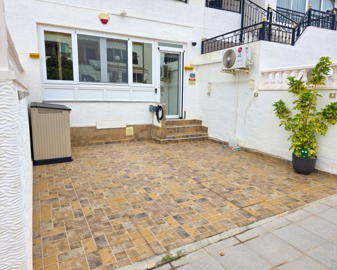 Image No.26-2 Bed Apartment for sale