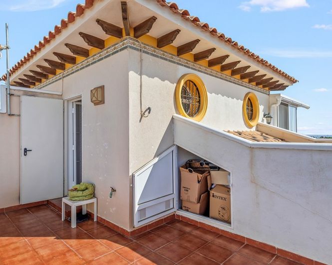 Image No.23-2 Bed Villa for sale