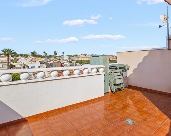 Image No.5-2 Bed Villa for sale