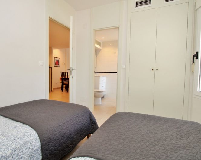 Image No.17-2 Bed Apartment for sale