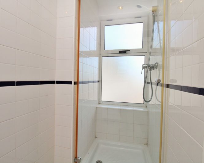 Image No.19-2 Bed Apartment for sale