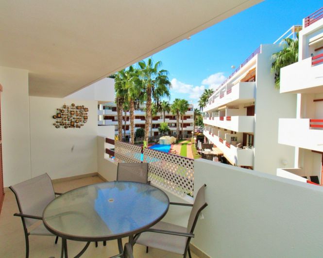 Image No.20-2 Bed Apartment for sale