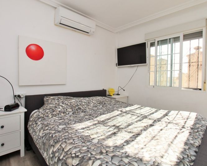 Image No.16-2 Bed Villa for sale