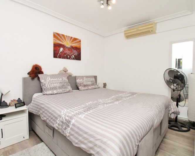 Image No.21-2 Bed Villa for sale