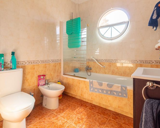 Image No.13-3 Bed Villa for sale