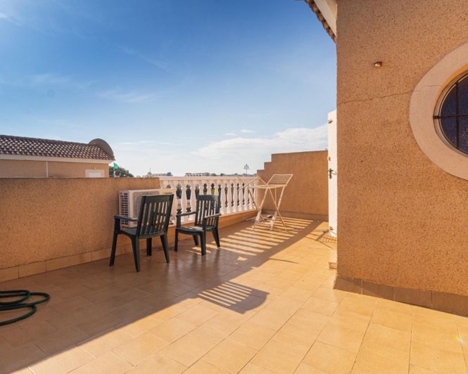 Image No.20-3 Bed Villa for sale