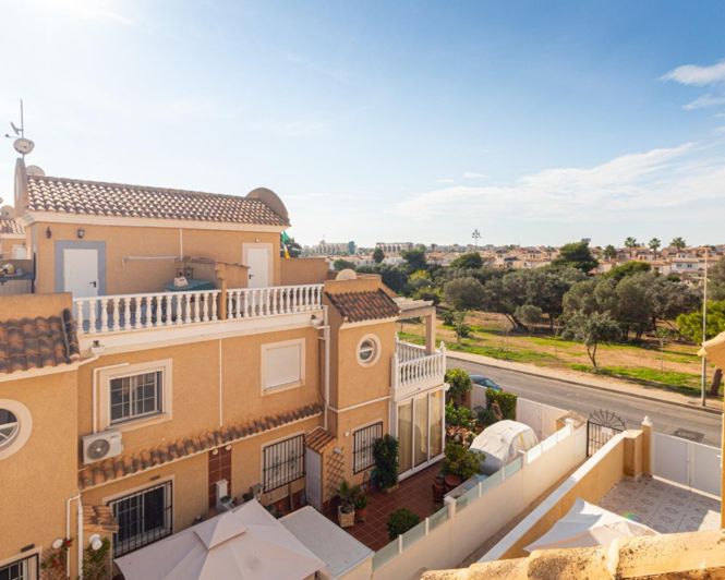 Image No.21-3 Bed Villa for sale