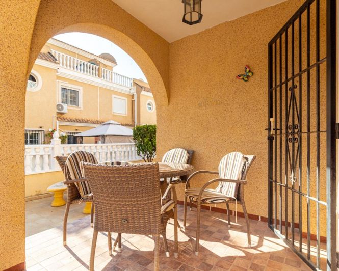 Image No.3-3 Bed Villa for sale