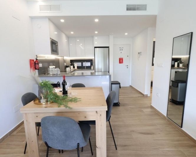 Image No.16-2 Bed Apartment for sale