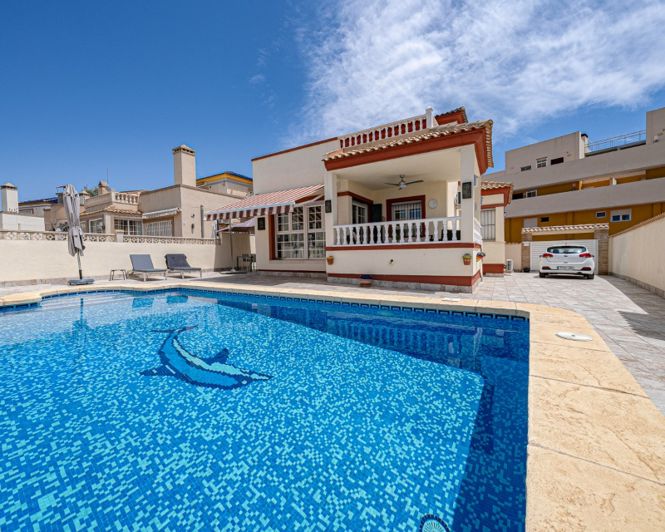 Image No.1-Villa de 3 chambres à vendre à Playa Flamenca