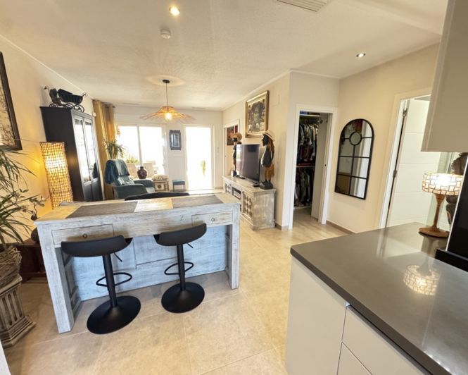 Image No.19-2 Bed Apartment for sale