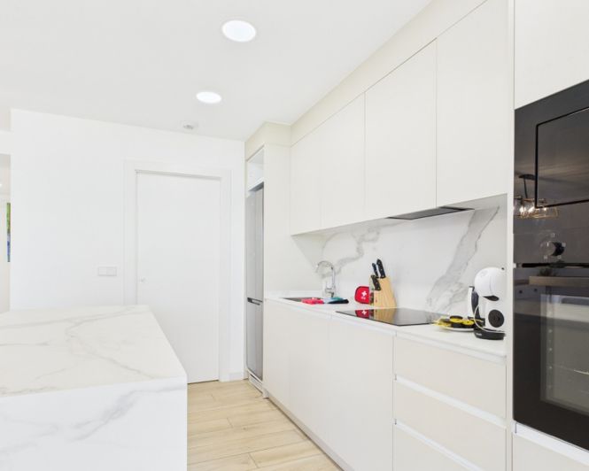 Image No.12-2 Bed Apartment for sale