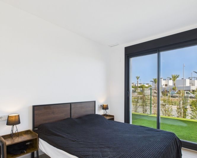 Image No.21-2 Bed Apartment for sale