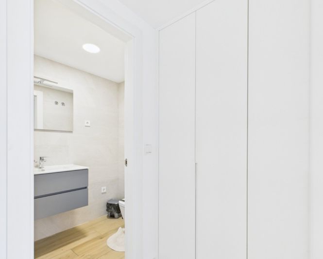 Image No.23-2 Bed Apartment for sale