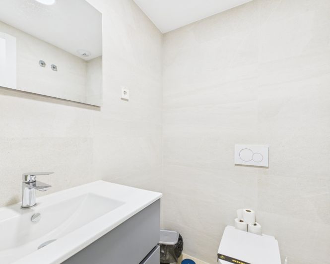 Image No.26-2 Bed Apartment for sale