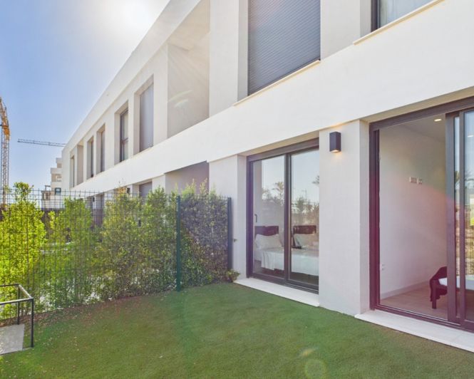 Image No.4-2 Bed Apartment for sale