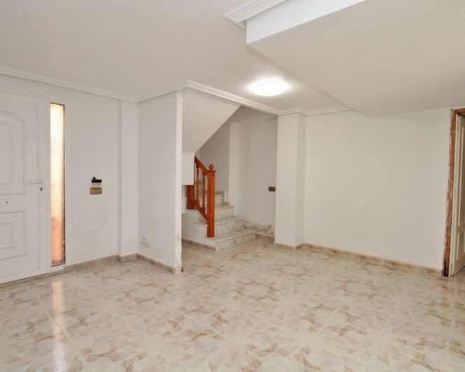 Image No.37-4 Bed Villa for sale