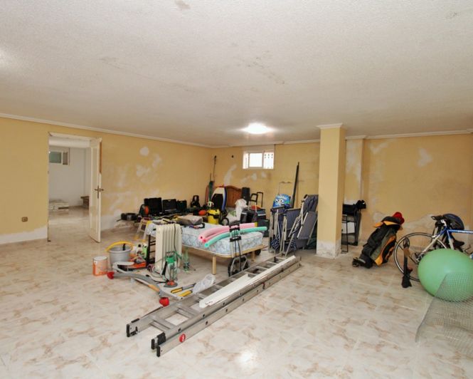 Image No.38-4 Bed Villa for sale