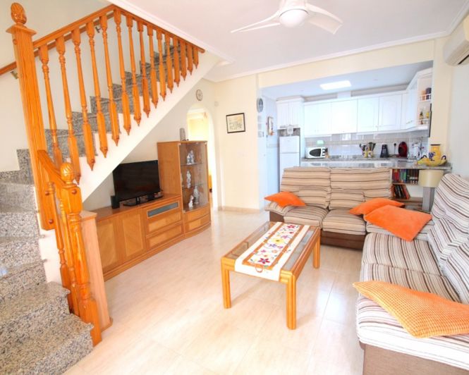 Image No.13-3 Bed Townhouse for sale