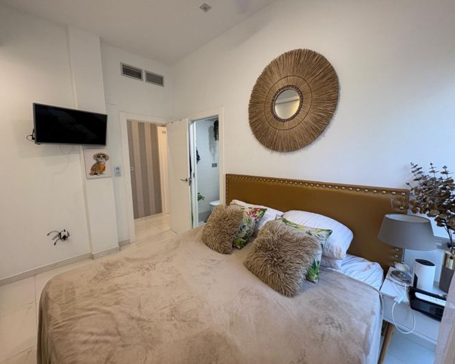 Image No.10-4 Bed Villa for sale