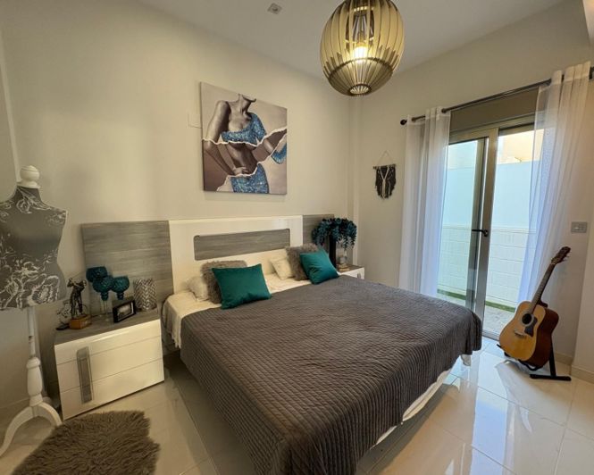 Image No.8-4 Bed Villa for sale