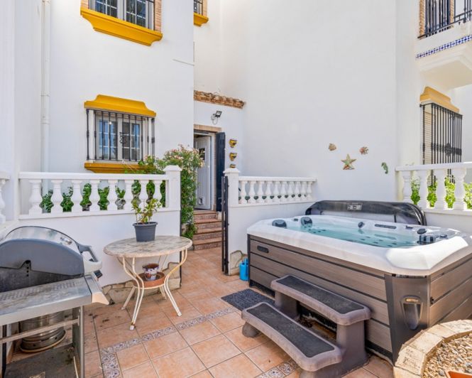 Image No.34-3 Bed Townhouse for sale